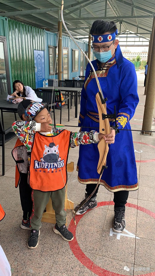 射箭场_副本.jpg 射箭场_副本.jpg